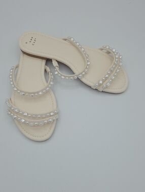 NWOT-A New Day Pearl-Trim Slide Sandals - Cream Sz 8